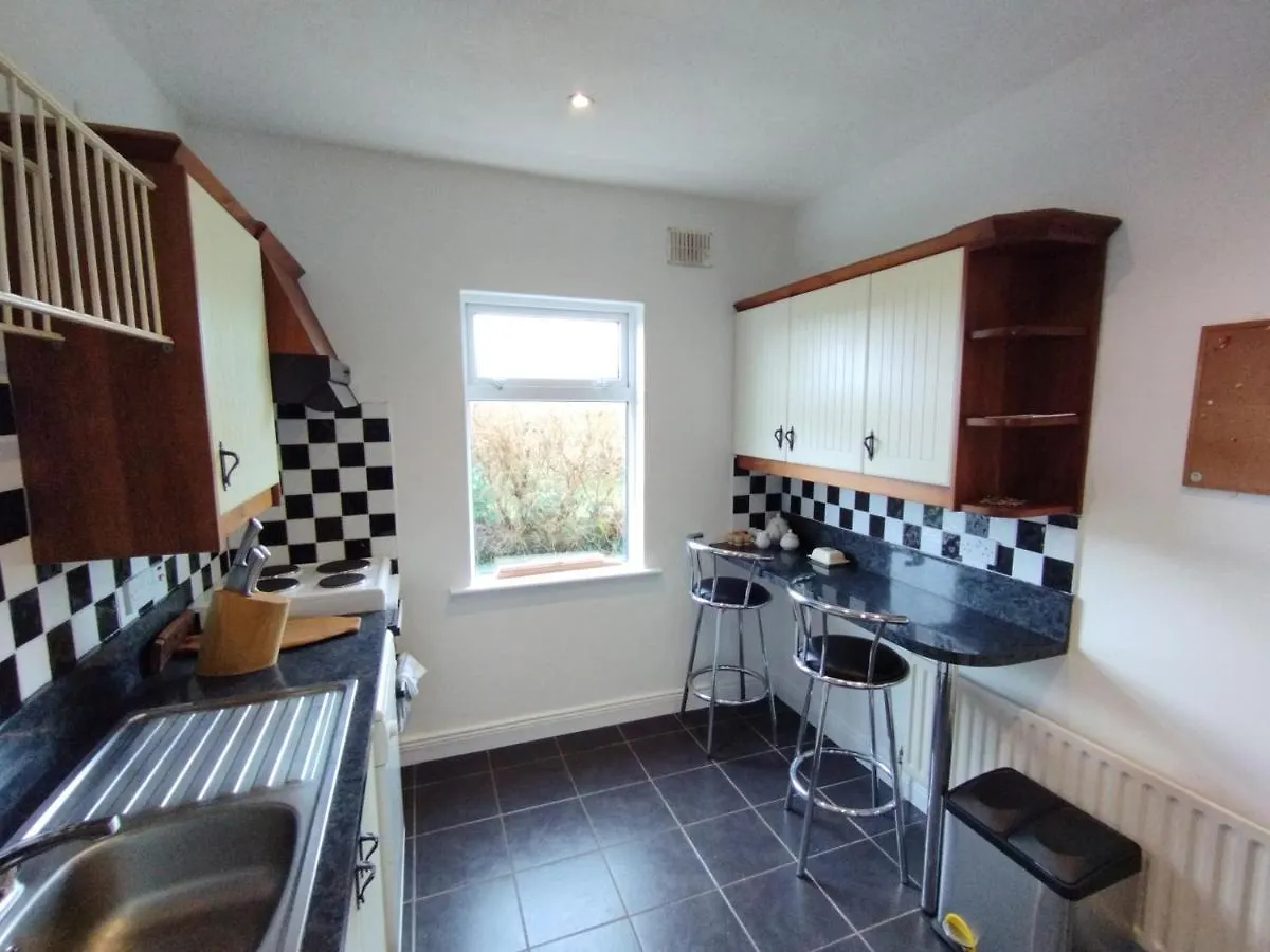 Cosy Cottage By The Sea Galway 0*,