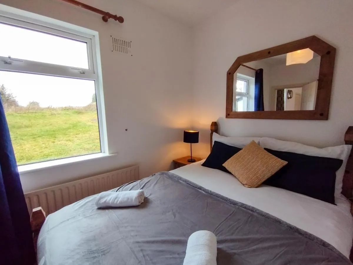 Cosy Cottage By The Sea Galway Holiday home